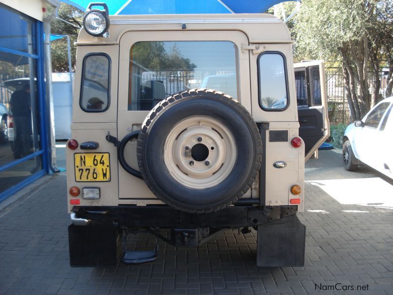 Land Rover 1994 Defender 110 3.5 V8 in Namibia