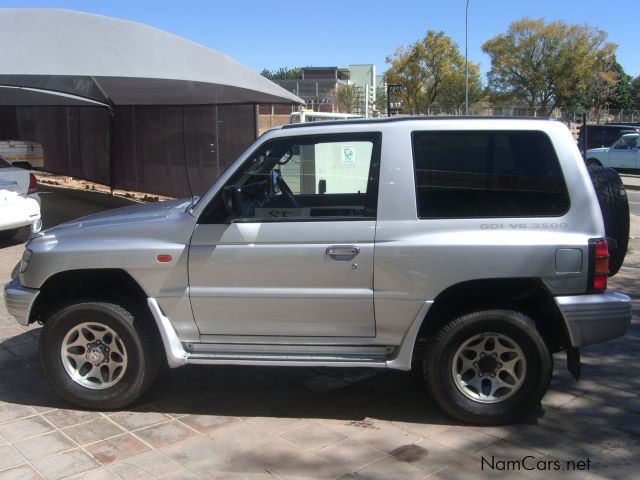 Mitsubishi Pajero 3.5 SWB (A/T) in Namibia