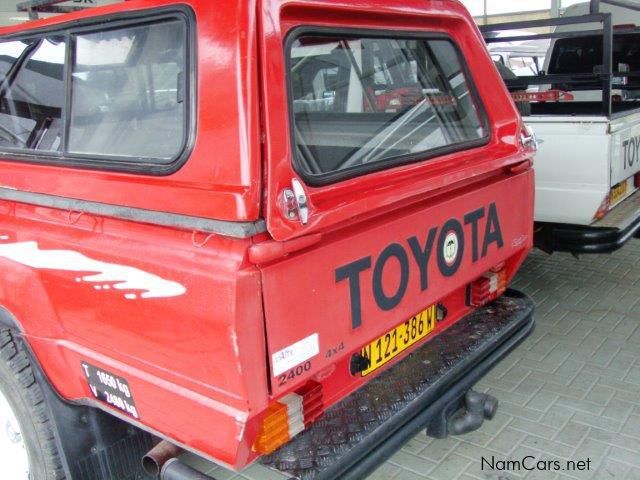 Toyota Hilux 2.4i D/C 4 x 4 in Namibia