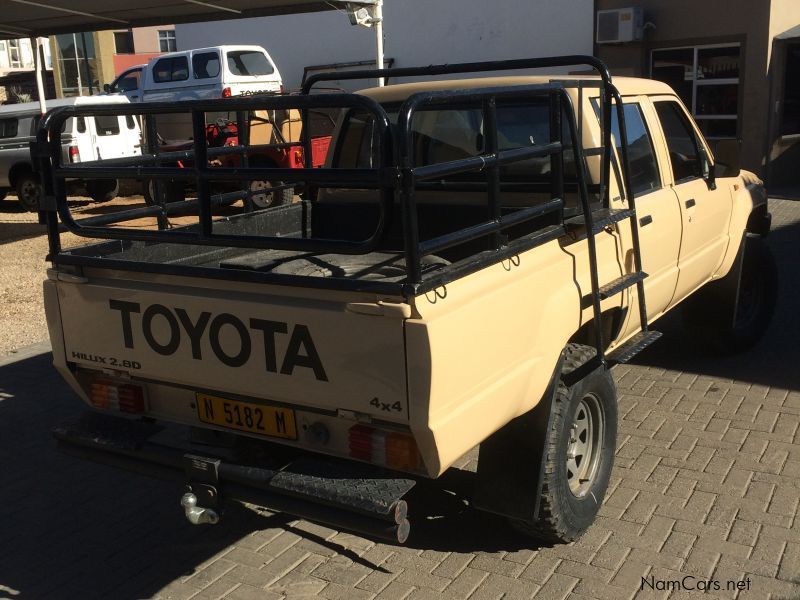 Toyota Hilux 2.8D D/Cab 4x4 in Namibia