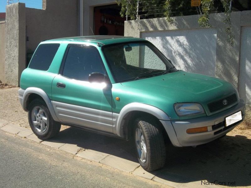Toyota RAV4 3 door in Namibia