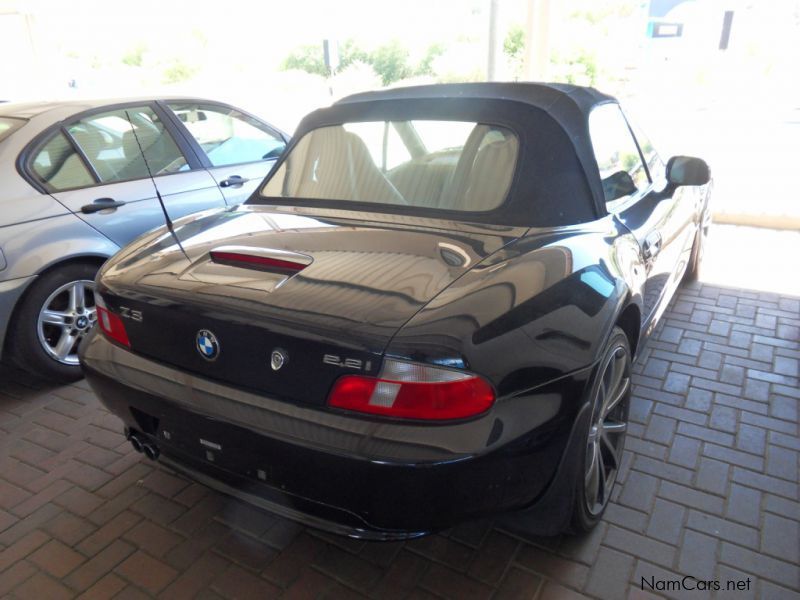 BMW Z3 in Namibia