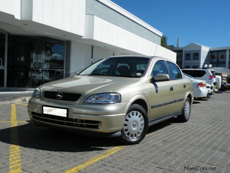 Opel ASTRA CLASSIC 1.6 in Namibia