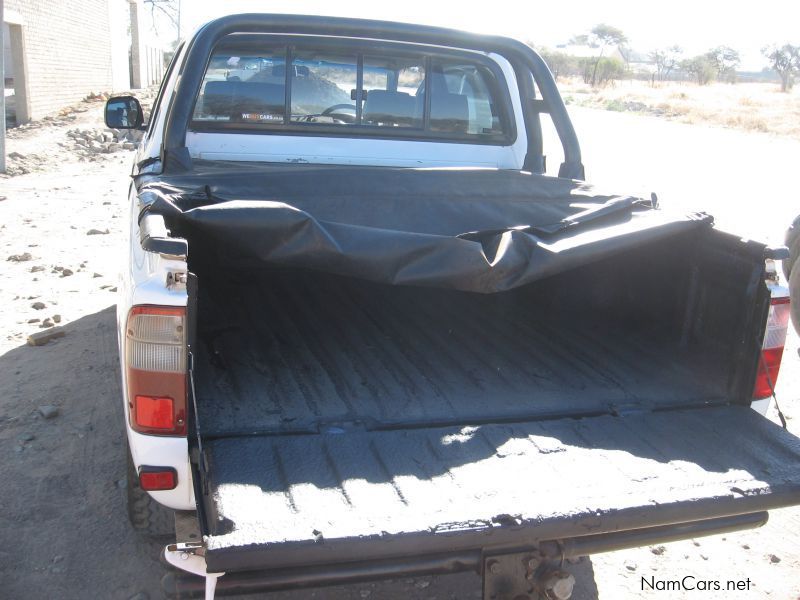 Toyota Hilux 2.7 D/C 4x4 in Namibia