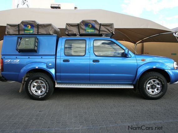 Nissan 3.3 D/C 4x4 in Namibia