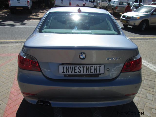 BMW 525 in Namibia