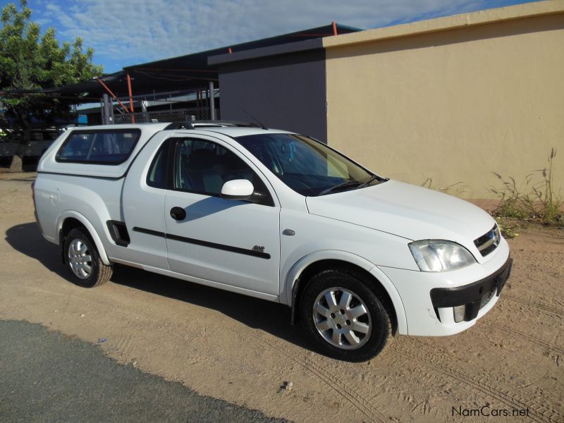 Opel CORSA SPORT in Namibia