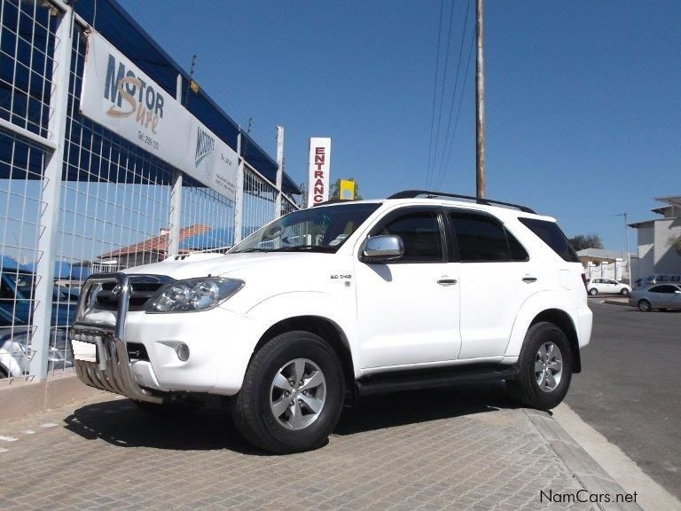 Toyota FORTUNER 3.0D-4D 4X4 7 SEATER in Namibia