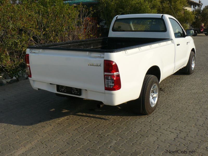 Toyota HILUX VVTI 2LITER in Namibia