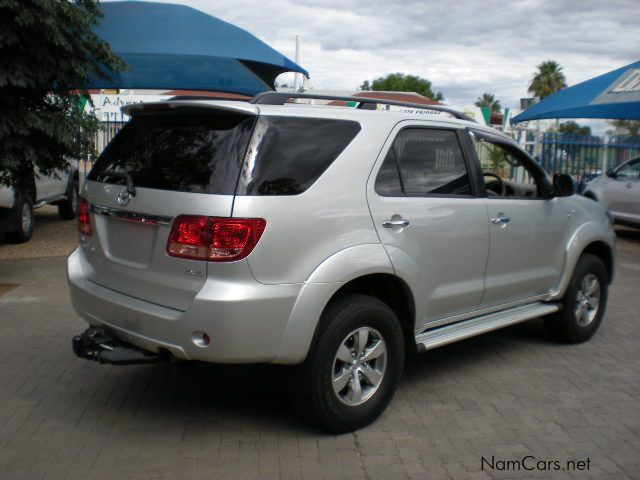 Toyota Fortuner 4.0i V6 4x4 Man in Namibia