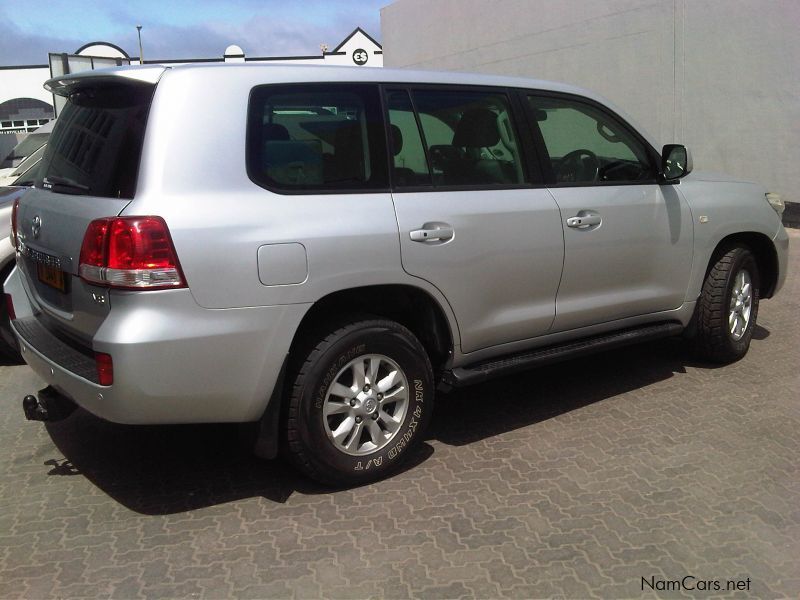 Toyota Landcruiser 200 series 4.7 V8 A/T in Namibia