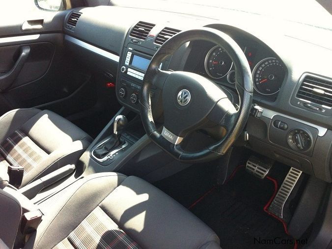 Volkswagen GOLF GTI in Namibia