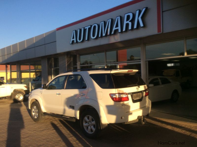 Toyota Fortuner V6 A/T 2X4 Epic edt. in Namibia