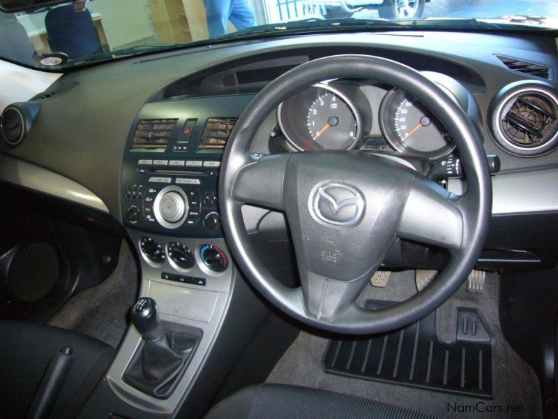 Mazda Mazda 3 1.6i Active M/T in Namibia