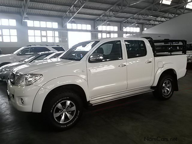 Toyota HILUX 3.0 D4-D 4X4 A/T RAIDER in Namibia