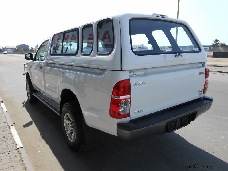 Toyota Hilux 2.5 D4D SRX 4X4 in Namibia