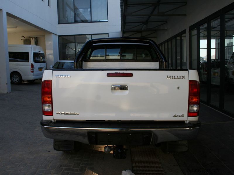 Toyota Hilux D/Cab 3.0 D4D 4x4 (local) in Namibia