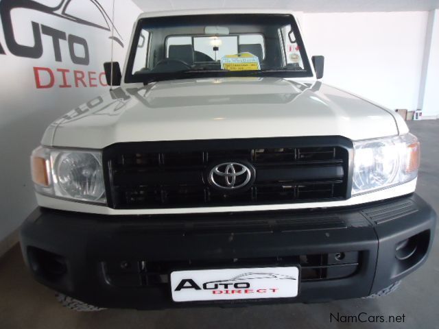 Toyota Land Cruiser V6 P/Up S/Cab in Namibia