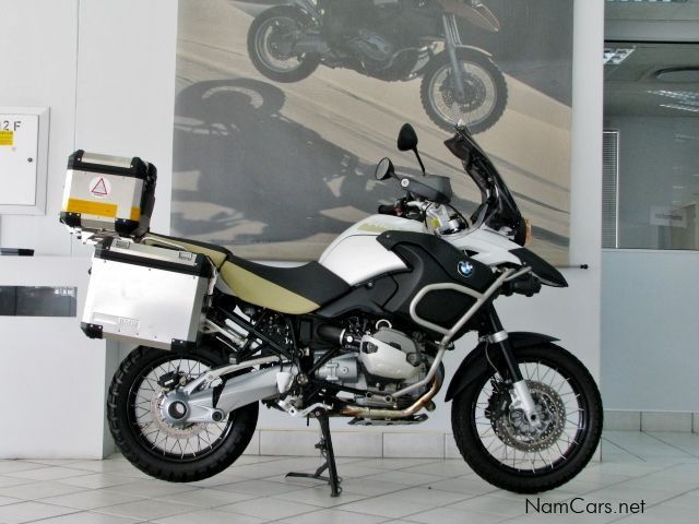 BMW R1200GS in Namibia