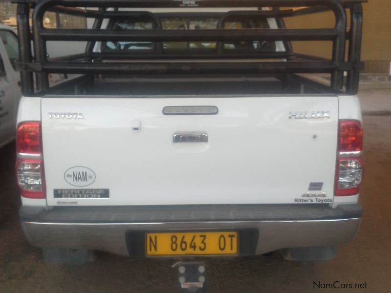 Toyota Hilux 4.0 V6 D/C 4x4 AT in Namibia