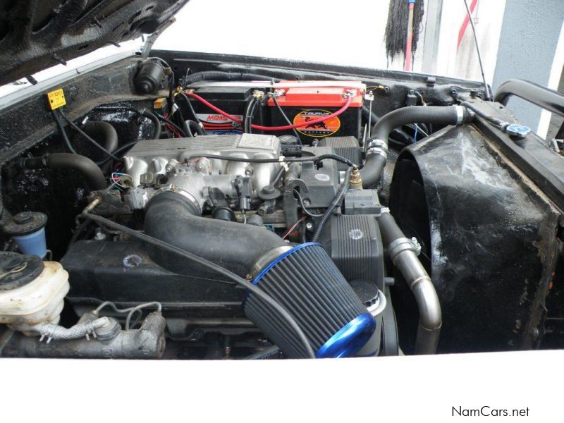 Toyota Land Cruiser 4.0 V8 Lexus engine in Namibia