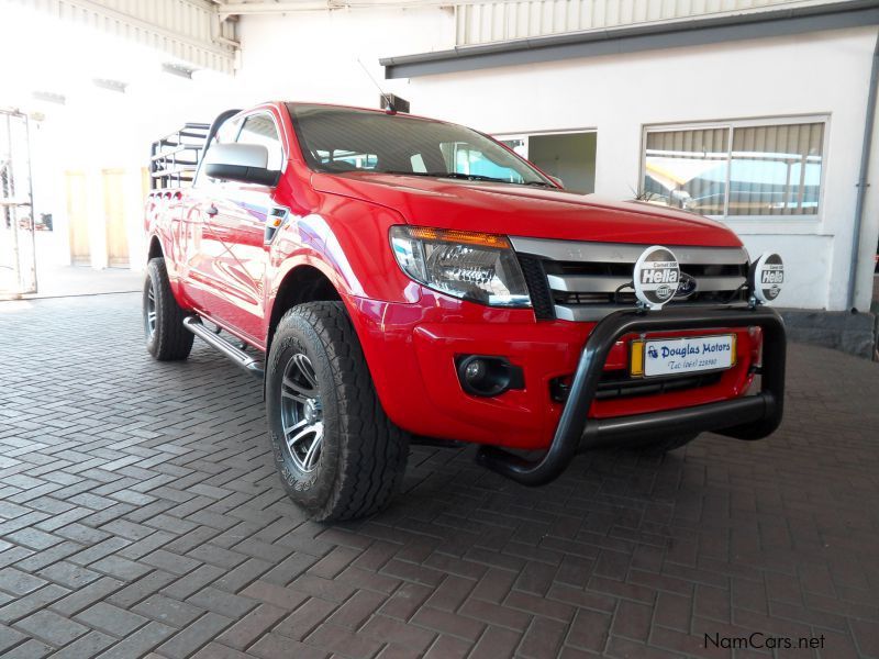 Ford Ranger 3.2 6 Spd Supercab XLS 4x4 A/T in Namibia