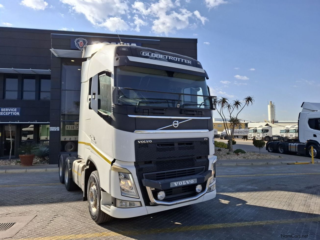 Volvo FH440 Globetrotter in Namibia