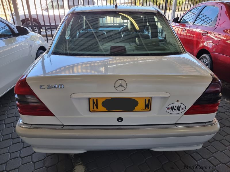 Mercedes-Benz C240 Elegance Estate A/T 2.4 V6 in Namibia