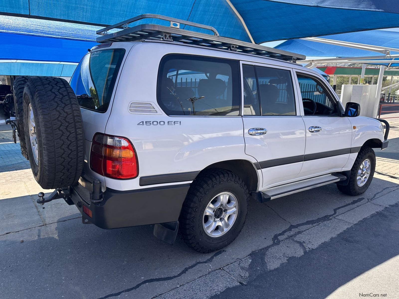 Toyota Landcruiser 4.5 EFi 105 GX in Namibia