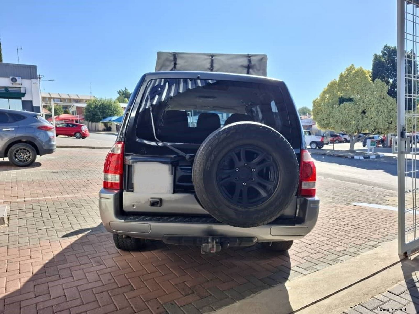 Mitsubishi Pajero 3500i A/T 5Dr in Namibia