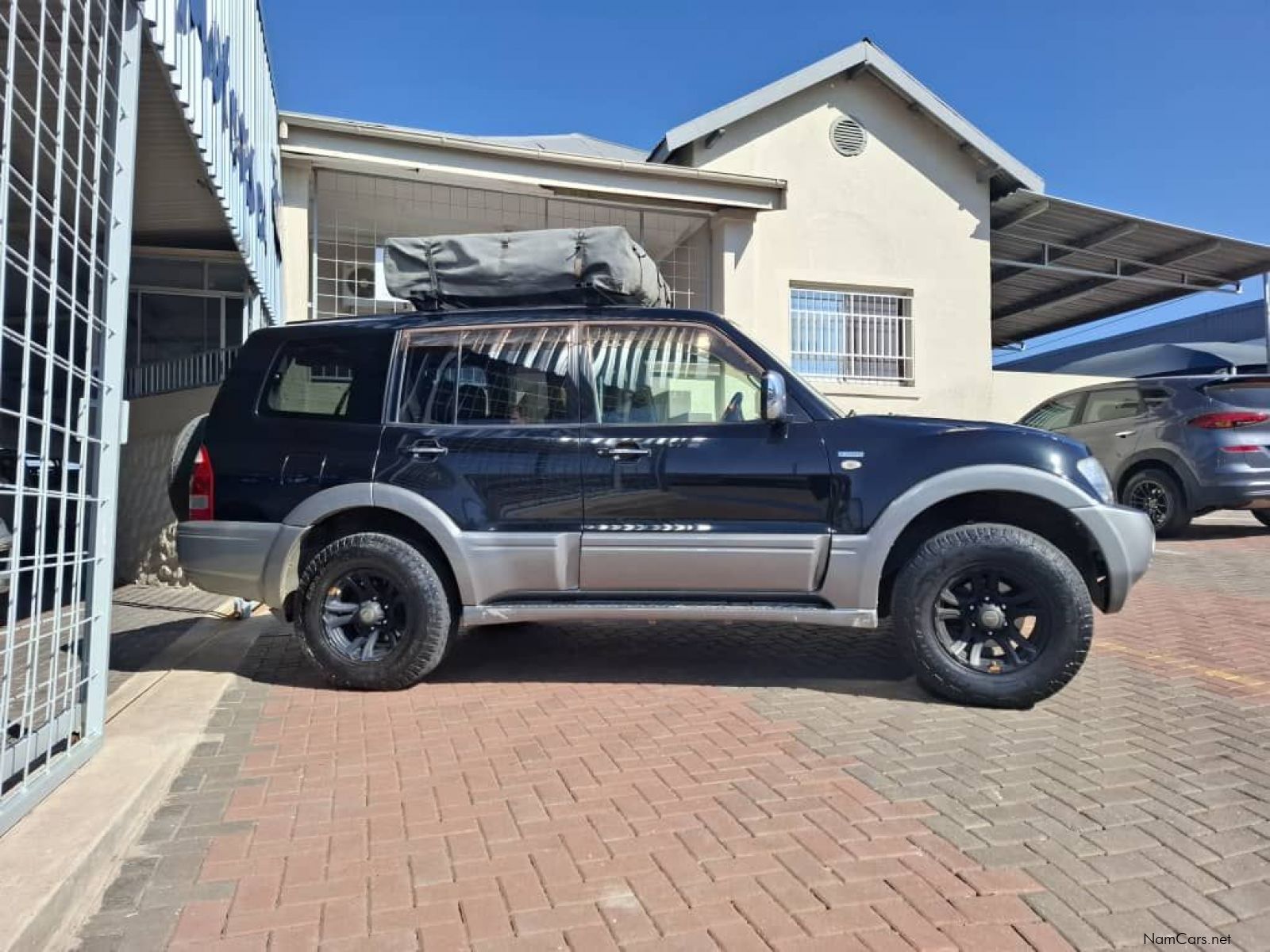 Mitsubishi Pajero 3500i A/T 5Dr in Namibia
