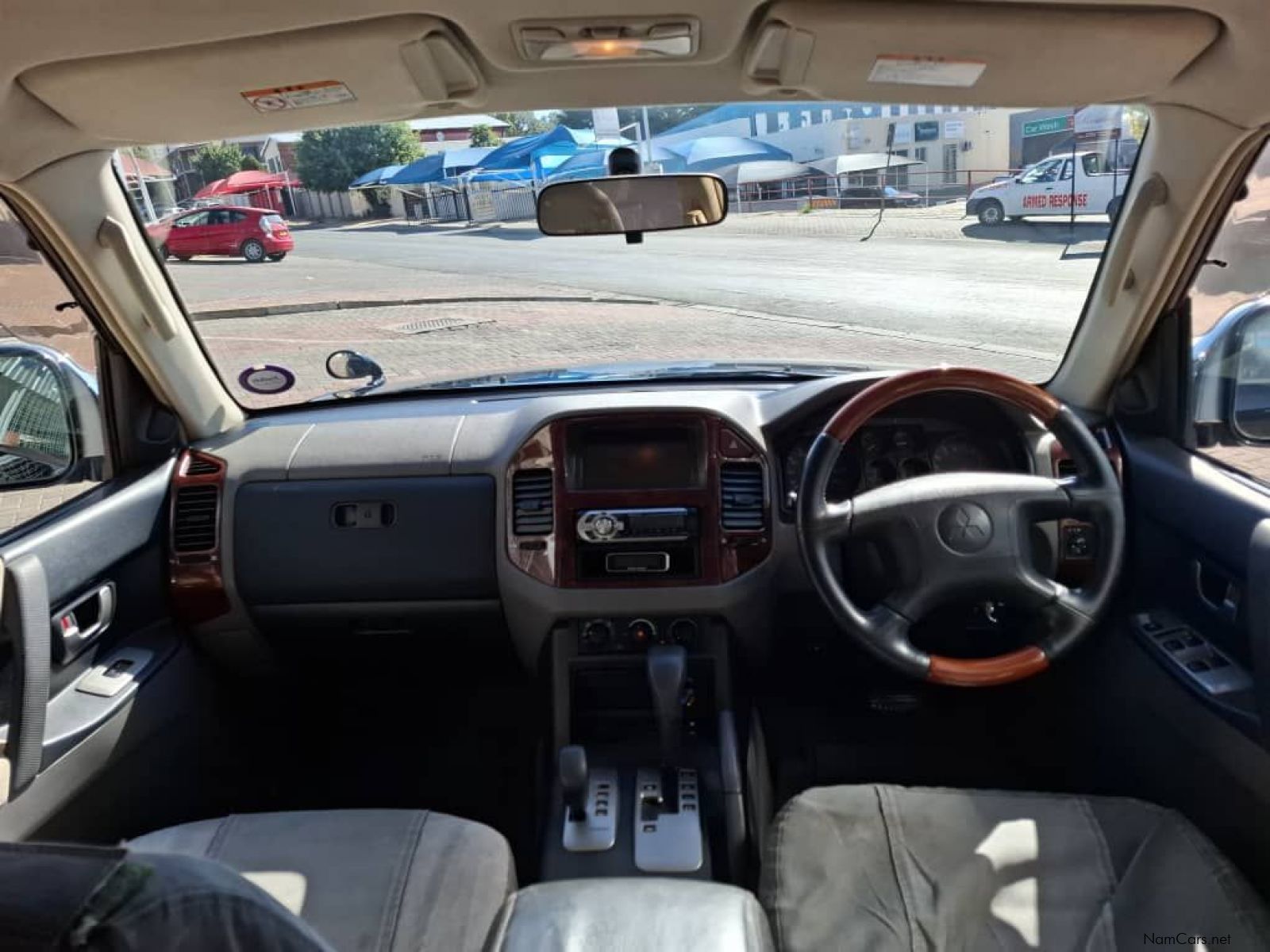 Mitsubishi Pajero 3500i A/T 5Dr in Namibia