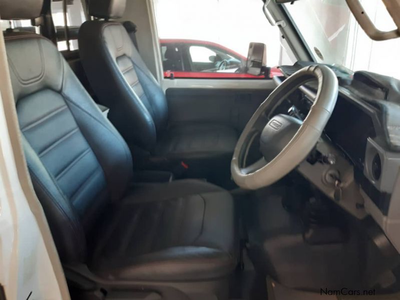 Toyota Land Cruiser 4.5 EFi in Namibia