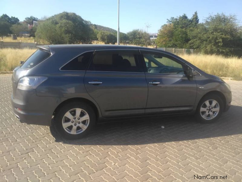 Toyota Mark X Zio 7 seater in Namibia