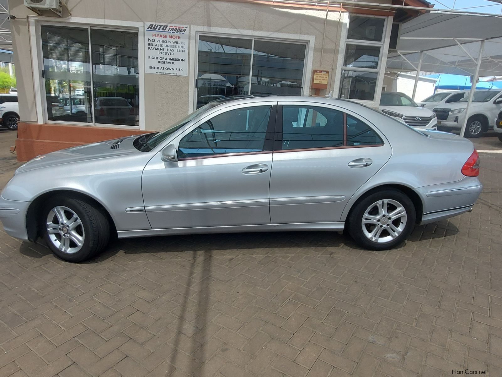 Mercedes-Benz E220 CDI Avantgarde in Namibia