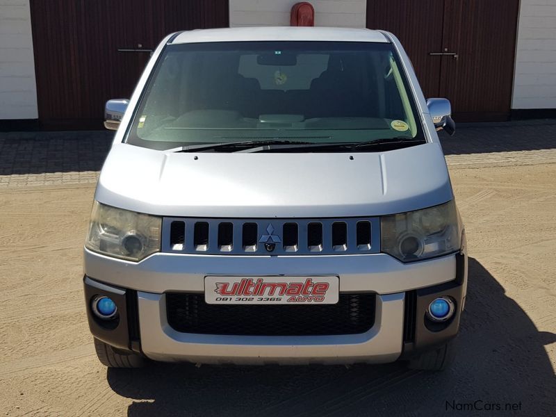 Mitsubishi Delica D5 2.4p 4x4 A/T in Namibia