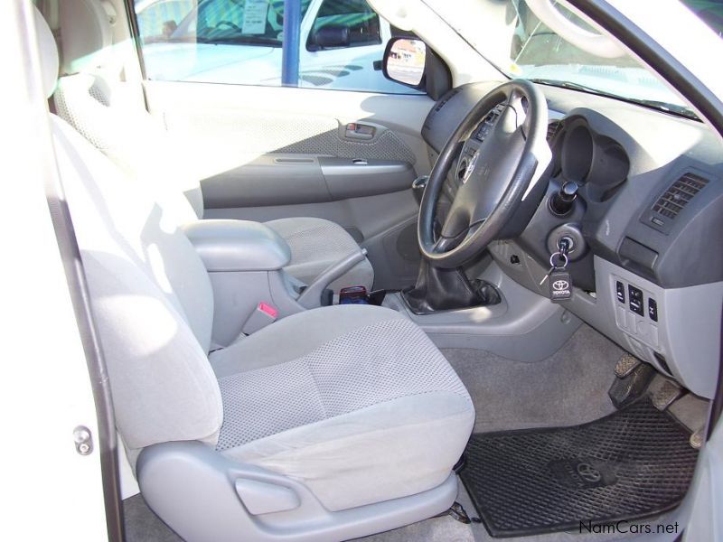 Toyota HILUX 2.7 VVTi RAIDER R/B P/U S/C in Namibia