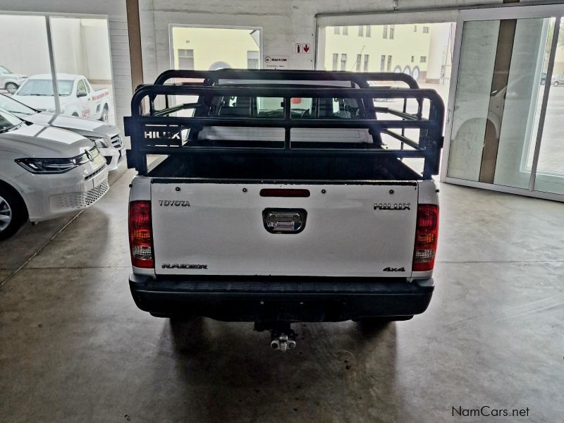 Toyota TOYOTA  HILUX 4.0 V6 AUTO in Namibia