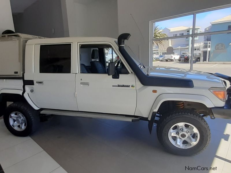 Toyota Land Cruiser 4.5 EFI 4x4 in Namibia