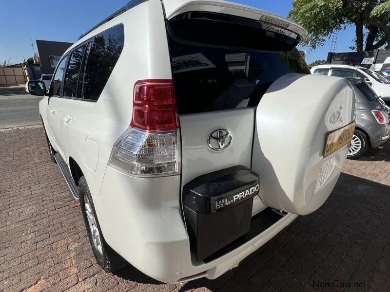 Toyota Land Cruiser Prado 4.0 V6 AWD A/T in Namibia