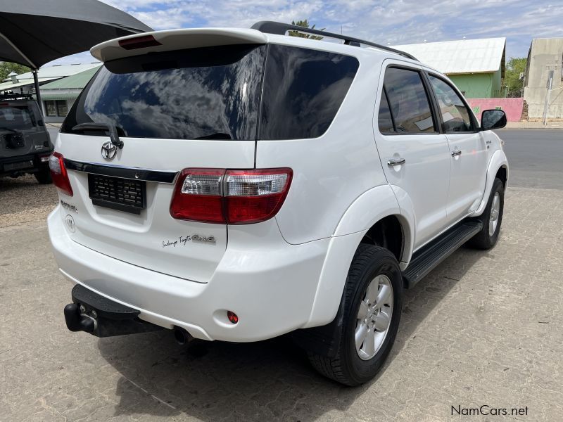 Toyota FORTUNER 3.0 D-4D 4X4 in Namibia