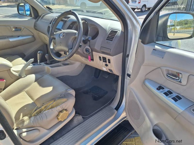 Toyota Fortuner 4L A/T V6 4x4 in Namibia