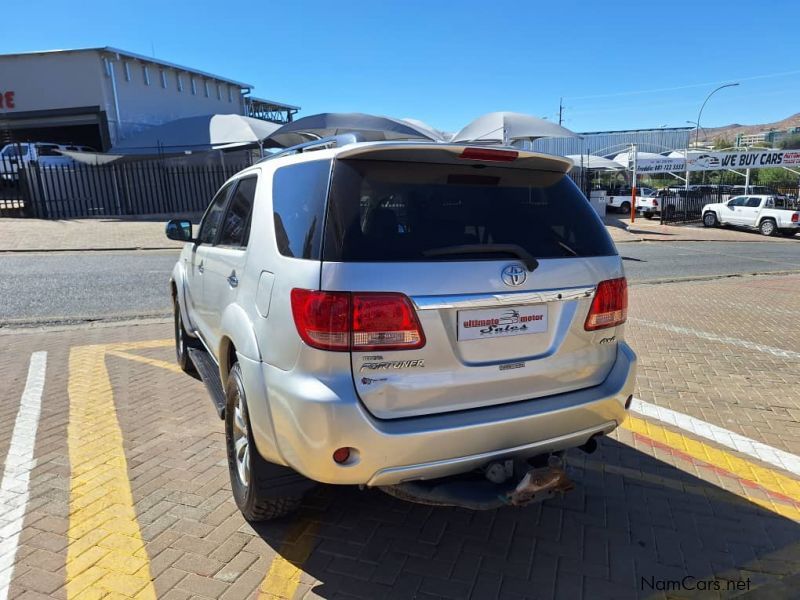 Toyota Fortuner 4L A/T V6 4x4 in Namibia