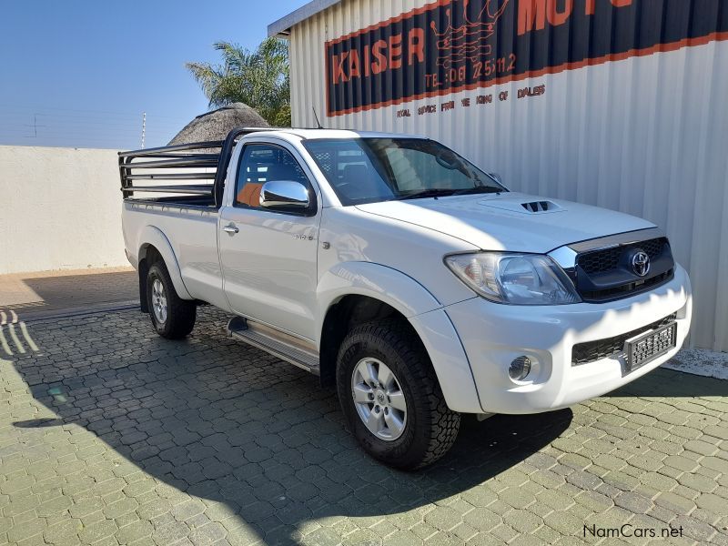 Toyota Hilux 3.0 D4D SC 4x4 Raider in Namibia