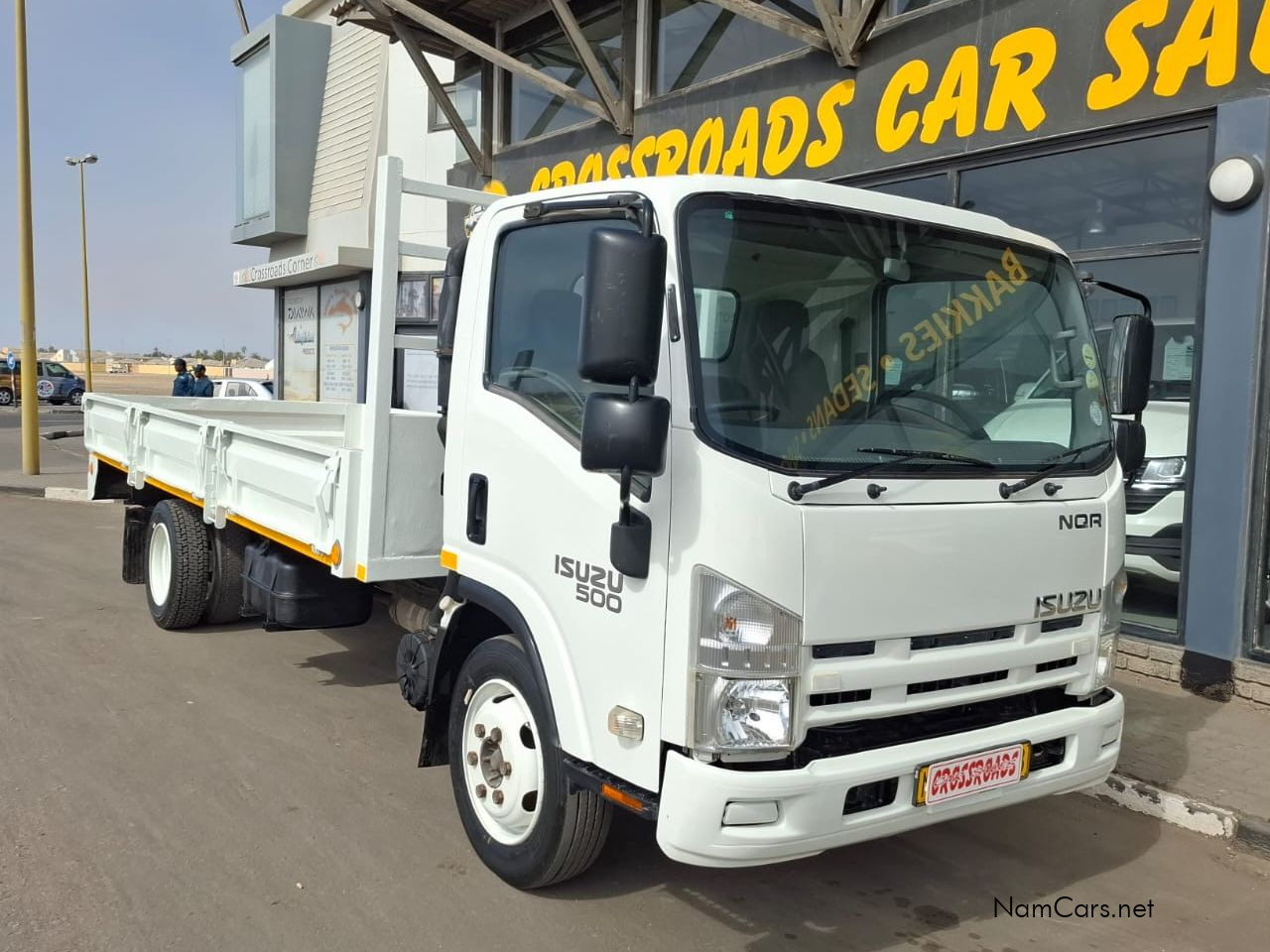 Isuzu NQR 500 DROPSIDE in Namibia