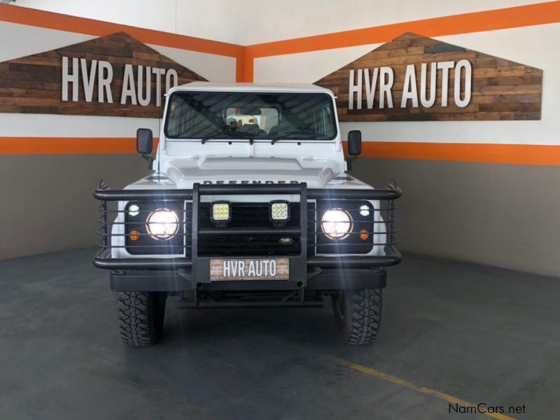 Land Rover Defender, 2.2D, 4x4, Manual in Namibia