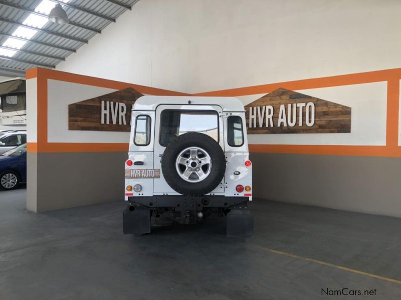 Land Rover Defender, 2.2D, 4x4, Manual in Namibia