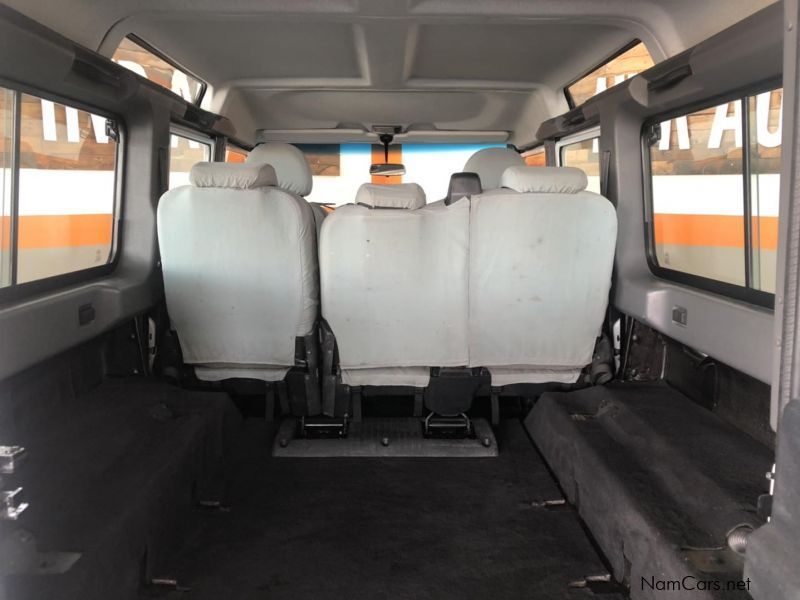 Land Rover Defender, 2.2D, 4x4, Manual in Namibia