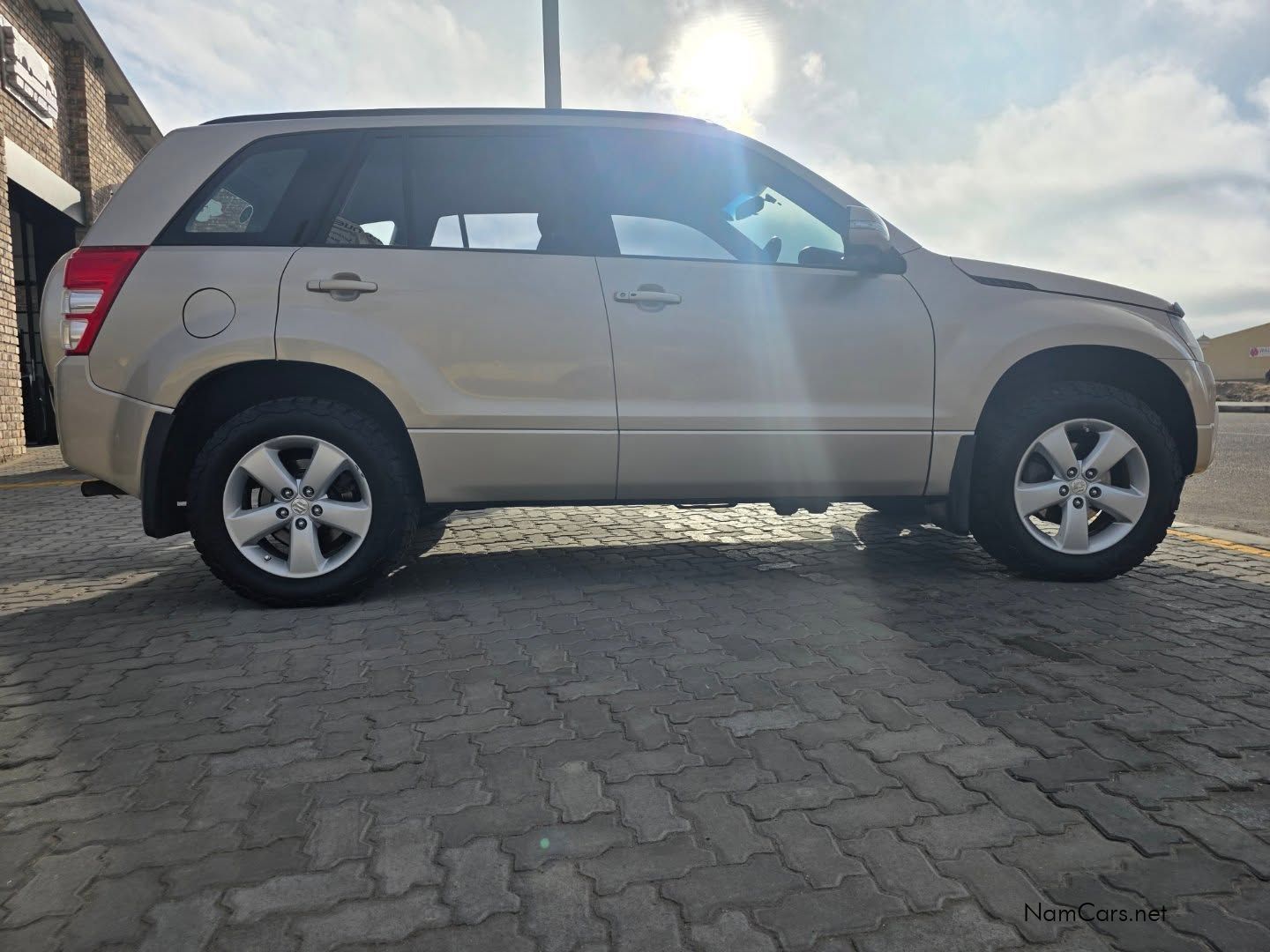 Suzuki GRAND VITARA 2.4 A/T 4X4 //NO DEPOSIT// in Namibia