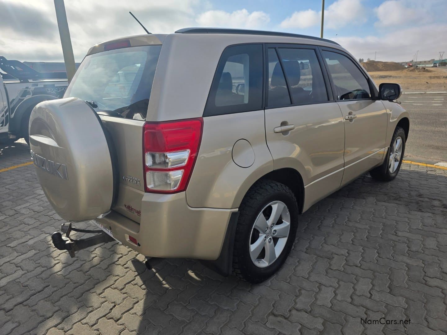 Suzuki GRAND VITARA 2.4 A/T 4X4 //NO DEPOSIT// in Namibia